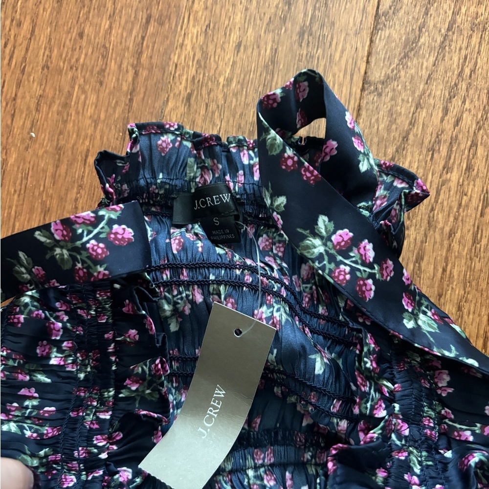 NWT J. Crew coquette Featherweight satin smocked tank top twilight berry small - Picture 3 of 5